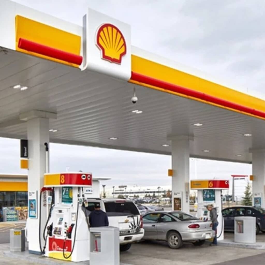 Proceso de implementación del sistema SASISOPA en instalaciones de hidrocarburos.